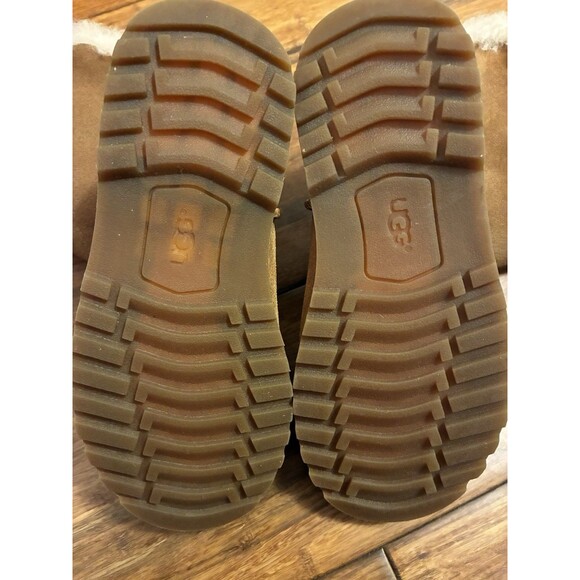 UGG Kids Nessa Chestnut Suede Boots Size 12 | Fully Lined - Picture 9 of 10